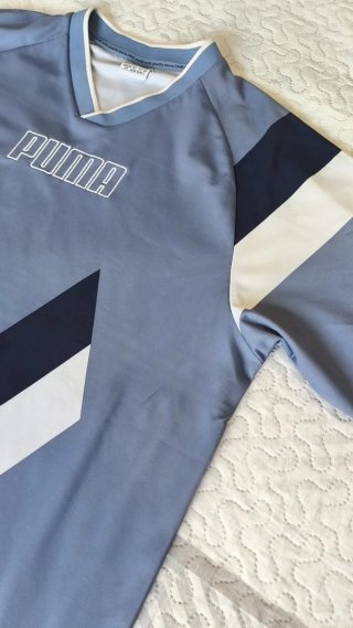 Camiseta Puma azul y blanca Talla S