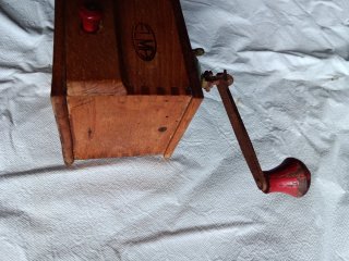 Molinillo de café madera Elma CLMP
