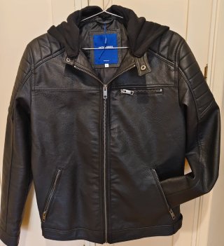 Cazadora biker Jack & Jones negra, nueva, talla L