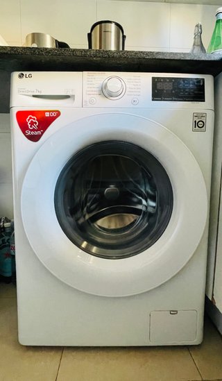 Lavadora LG 7 kg Direct Drive Steam AI DD