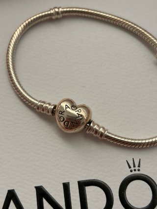 Pulsera Pandora Corazón con Charm