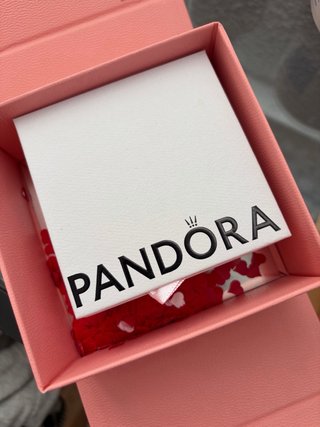 Pulsera Pandora Corazón con Charm