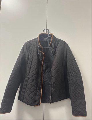 Chaqueta Zara acolchada negra