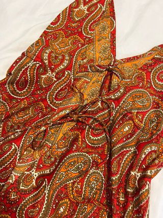 Vestido largo estampado paisley