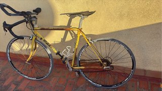 Bicicleta de carretera Rossin para restaurar