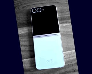 Samsung Galaxy Z Flip 6 Blu