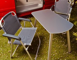 Mesa y Sillas Plegables VW Caddy California