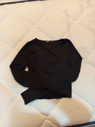 Top Pull&Bear negro XS