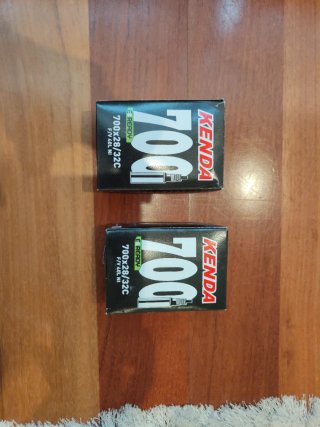 2 Cámaras Kenda 700x28/32C Eléctrica