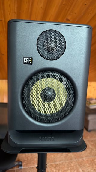 2 Monitores de Estudio KRK RP5 G5