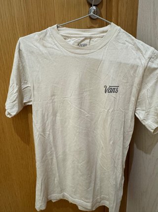 Camiseta Vans beige chico