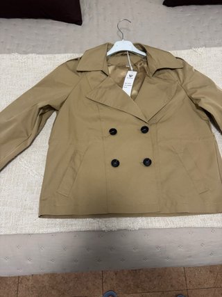 Chaqueta parka beige Womensecret Talla M