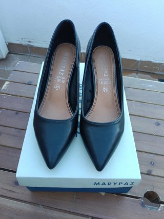 Zapatos Estileto Negros Marypaz Talla 38