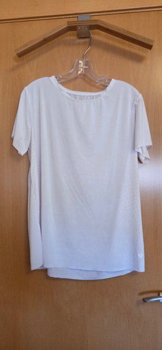 Camiseta de deporte blanca
