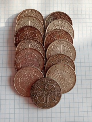 Lote de 13 monedas de 100 pesetas