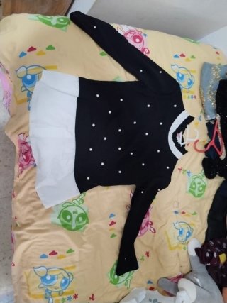 Camisa M/L Negra y Blanca Perlas