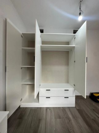Armadi in legno