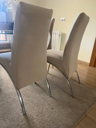 Sillas de comedor beige (4 unidades)