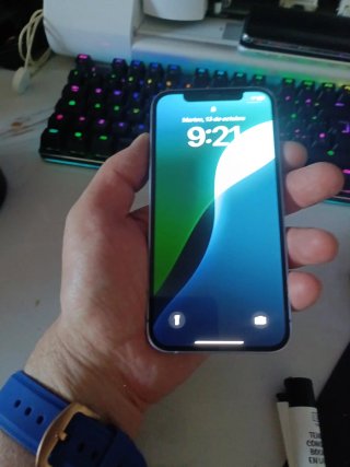 iPhone 12