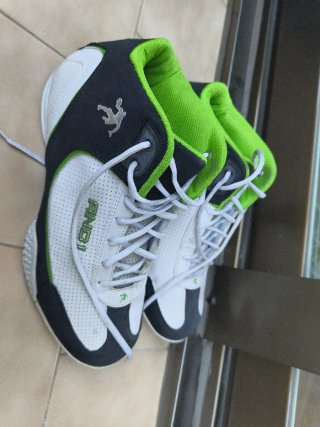 Zapatillas Baloncesto AND1 Blancas y Verdes