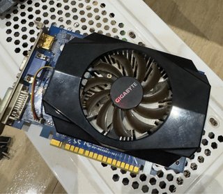 Tarjeta Gráfica Gigabyte GT 440 1GB