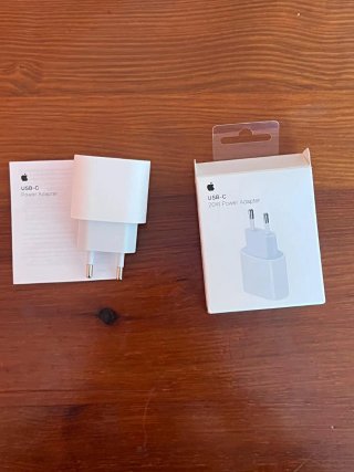 Adaptador de Corriente USB-C 20W Apple