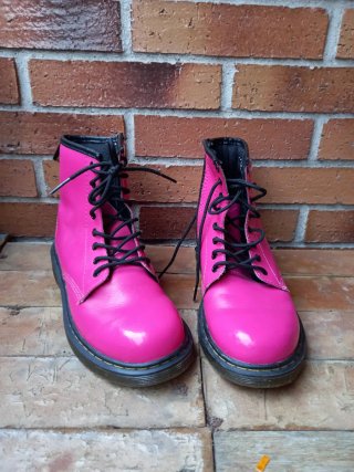Botas Dr. Martens Rosa, talla 34