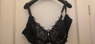 Reggiseno in pizzo nero