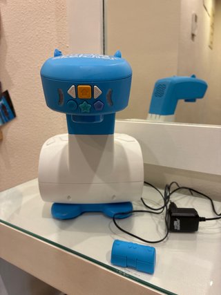 Proyector Smart Sketcher Azul y Blanco