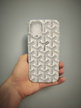 Custodia bianca per iPhone 13