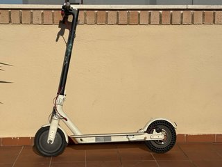 Patín Eléctrico Xiaomi M365 + Cargador original