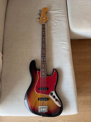 Fender Jazz Bass JB-62 Reissue Japan