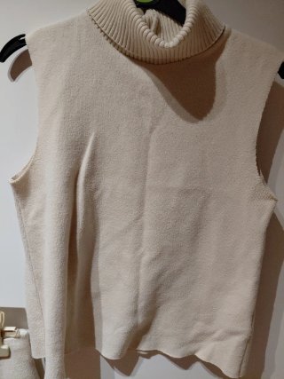 Conjunto Zara Falda Larga y Cuerpo Cuello Alto