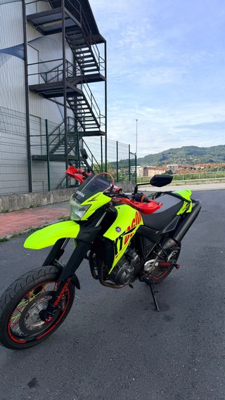 Yamaha XT660 X Supermotard