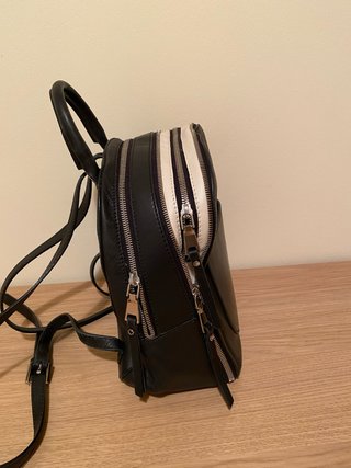 Mochila Gianni Chiarini Piel Negro/Blanco