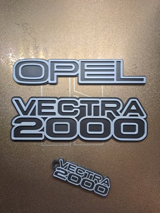 Emblemas Opel Vectra 2000