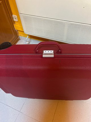 Maleta American Tourister Roja