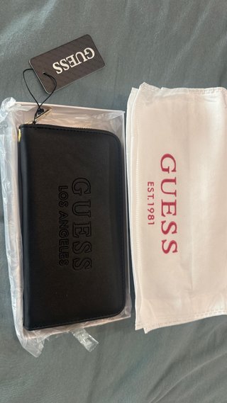 Billetera Guess Negra