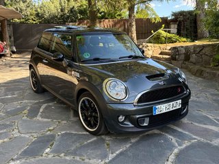 MINI Cooper 2011