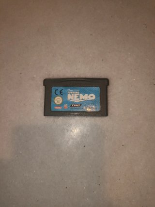 Juego Buscando a Nemo para Game Boy Advance
