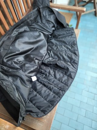 Cazadora 3/4 de moto negra