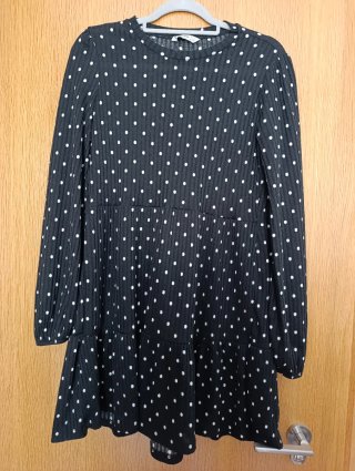 Vestido negro lunares blanco