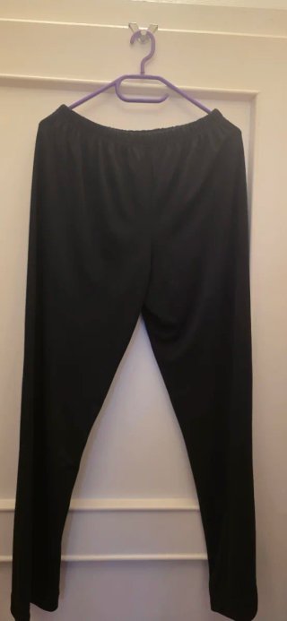 Pantaloni neri da donna