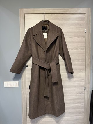 Cappotto in lana Mango x Manteco