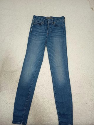 Vaqueros Guess Azules