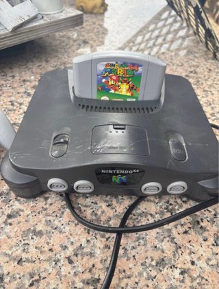 Nintendo 64 Grigia con Controller e Super Mario