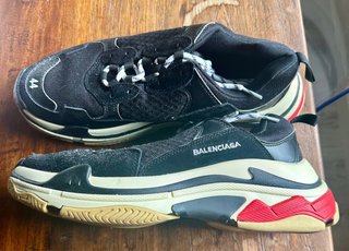 Zapatillas Balenciaga Triple S Negras Talla 44