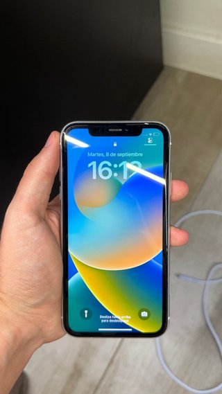 iPhone Xr 128GB Blanco
