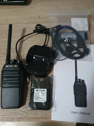 Walkie Talkie Retevis con Batería y Cargador