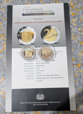 Lote 2 Monedas 2€ España 2010 y 2017 Color encapsu
